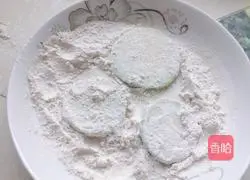 Zucchini Egg Pancake (Zucchini Recipe Illustration 5)