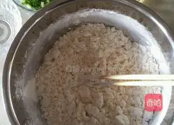 Illustration of how to make scallion pancakes 1