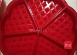 Illustration of how to make Kuaishou waffles 2