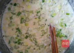 Illustration of how to make egg pancakes 4