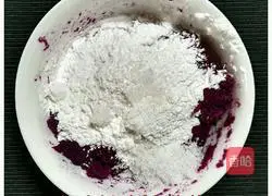 Illustration of how to make purple potato cake 3