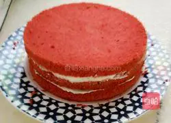 Red Velvet Cream Layer Cake Recipe Illustration 13