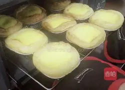 Illustration of how to make homemade egg tarts 9