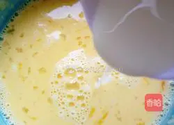 Illustration of how to make whole egg tarts without whipping cream 6