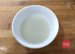 Illustration of making black sesame and sweet potato dough cake 11