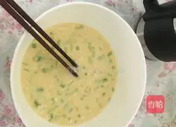 Illustration of how to make chive egg pancake 5