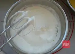Illustration of how to make original hot noodle chiffon cake 6