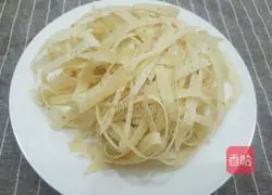 Illustration of how to make fried pancakes 3