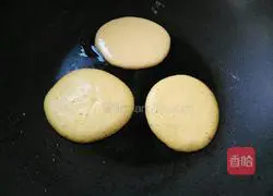 Illustration of how to make milk-flavored corn cakes 8