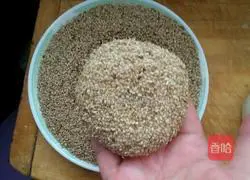 Illustration of how to make pancakes 12