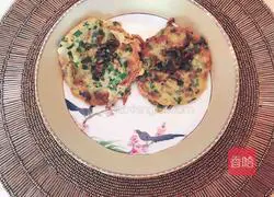 Illustration of how to make toon and sea cucumber pancakes 11