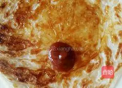 Illustration of how to roll hand cakes 6