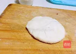 Leek Sausage Pie Recipe Illustration 6