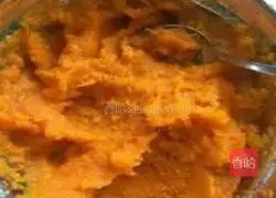 Illustration of how to make pumpkin cake 2