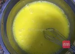 Illustration of how to make eight-inch chiffon cake 2