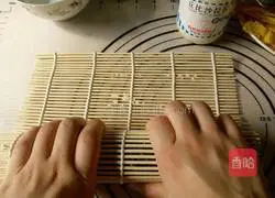 Illustration of how to make sushi rolls 12