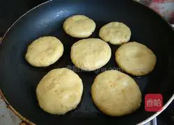 Illustration of how to make sweet potato cake 10