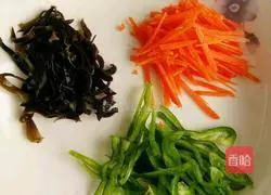 Illustration of how to make whitebait egg pancake 3