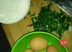 Illustration of how to make egg pancake 1