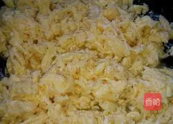 Leek and Squid Pie Recipe Illustration 4