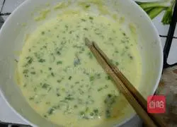 Illustration of how to make egg pancakes 1