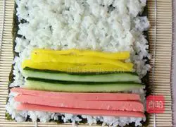 Home-style DIY sushi recipe illustration 6