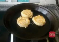 Illustration of how to make screw cakes 9