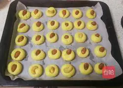 Illustration of how to make almond cakes 6