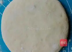 Illustration of making dough sugar cakes 9