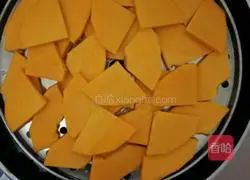 Illustration of how to make pumpkin cake 1