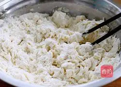 Illustration of how to make salt and pepper pancakes 3