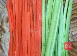 Illustration of how to make prawn sushi 2