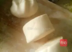 Illustration of how to make pork and cabbage cake 4