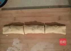 Illustration of how to make green onion cake 6