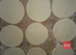 Illustration of how to make crispy bean paste cake 9