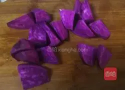 Black Sesame Purple Illustration of how to make potato cakes 3
