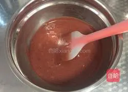 Strawberry Cake Roll Recipe Illustration 4