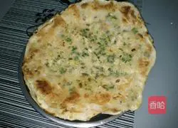 Illustration of how to make dumpling skin scallion pancake 12