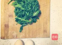 Illustration of how to make chrysanthemum egg cake 1