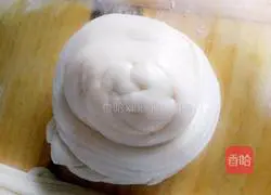 Illustration of how to make silk-wrapped hand-torn cakes 21