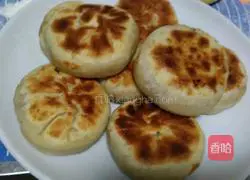 Illustration of how to make door nail meat pie 12