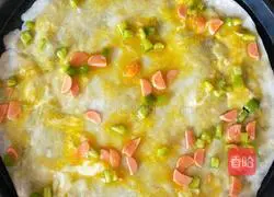 Illustration of how to make ham and egg pancakes 7