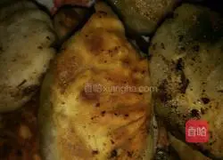 Illustration of how to make leek and egg pancakes 9