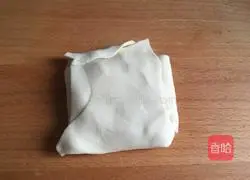 Illustration of the simple version of sauce-flavored pancake 12