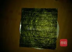 Illustration of how to make Japanese Eclipse Big Mac Sushi (not pretty but delicious) 2