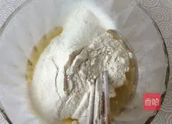 Illustration of how to make rose flower cake 5