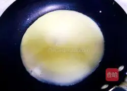 Illustration of how to make egg flour cake 5