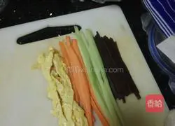 Illustration of how to make DIY sushi 1