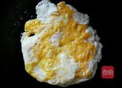 Illustration of how to roll hand cakes 10