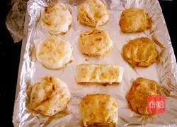 Brown sugar sesame sauce sesame cakes Illustration of how to do it 12